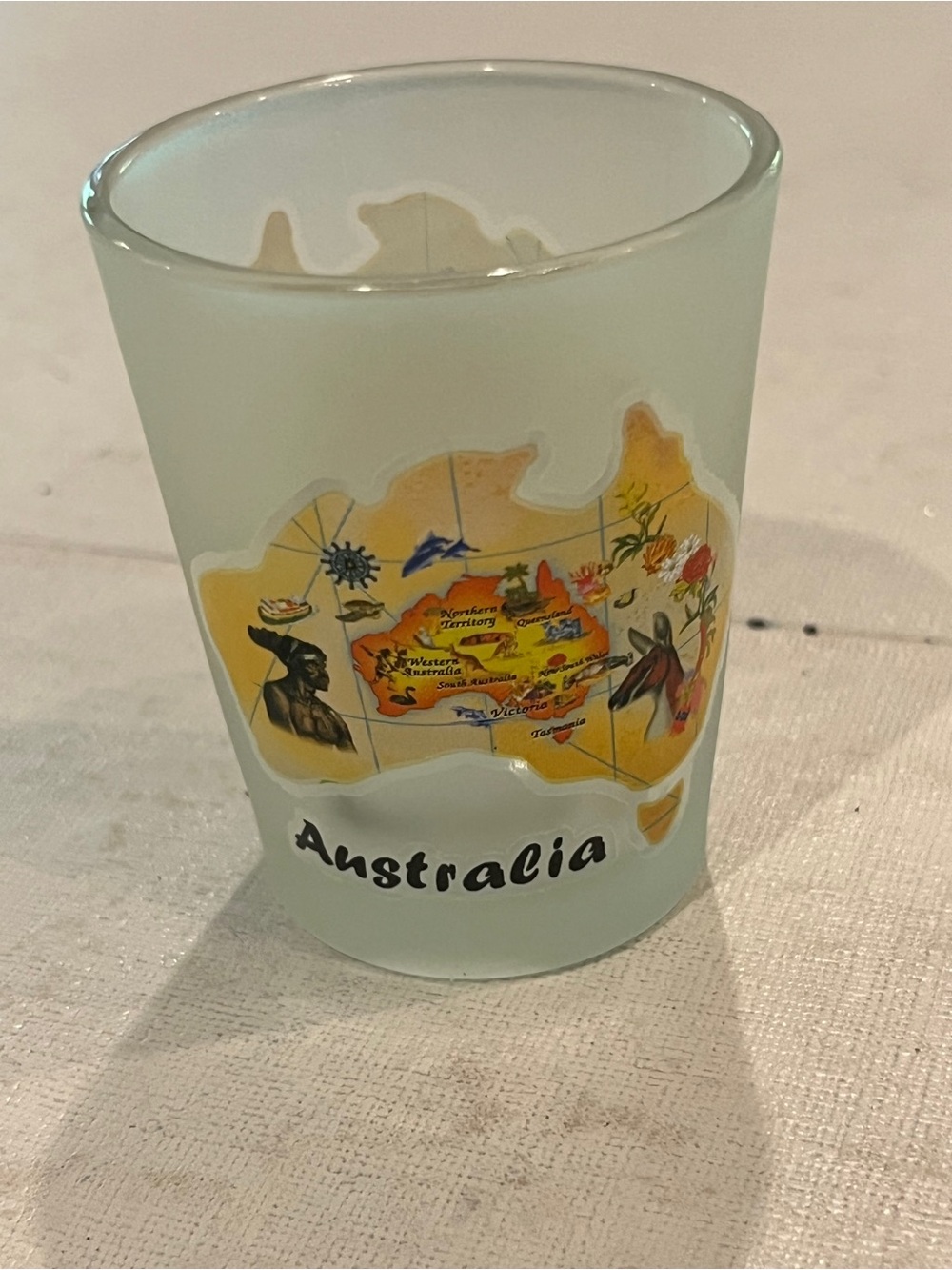 Vintage style souvenir Australia Map Frosted Glass Shot Glass. GUC!
